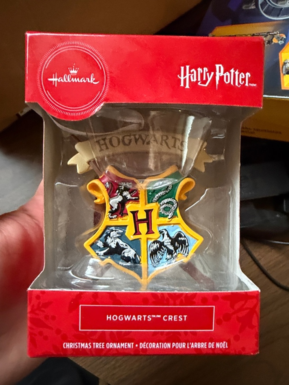 Hallmark Harry Potter Hogwarts Crest Ornament - Multicolor
